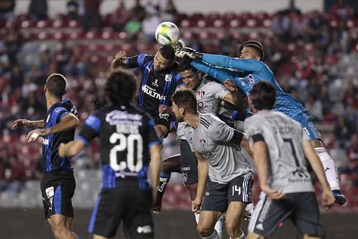 Rojinegros sacan 3 puntos en Querétaro