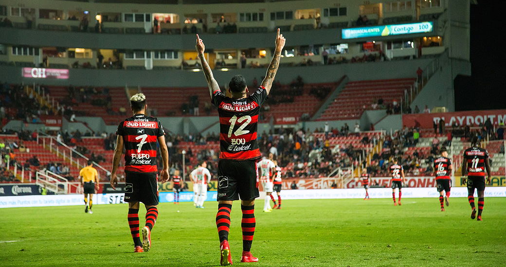 Tijuana vence el embrujo del Victoria y derrota a Necaxa