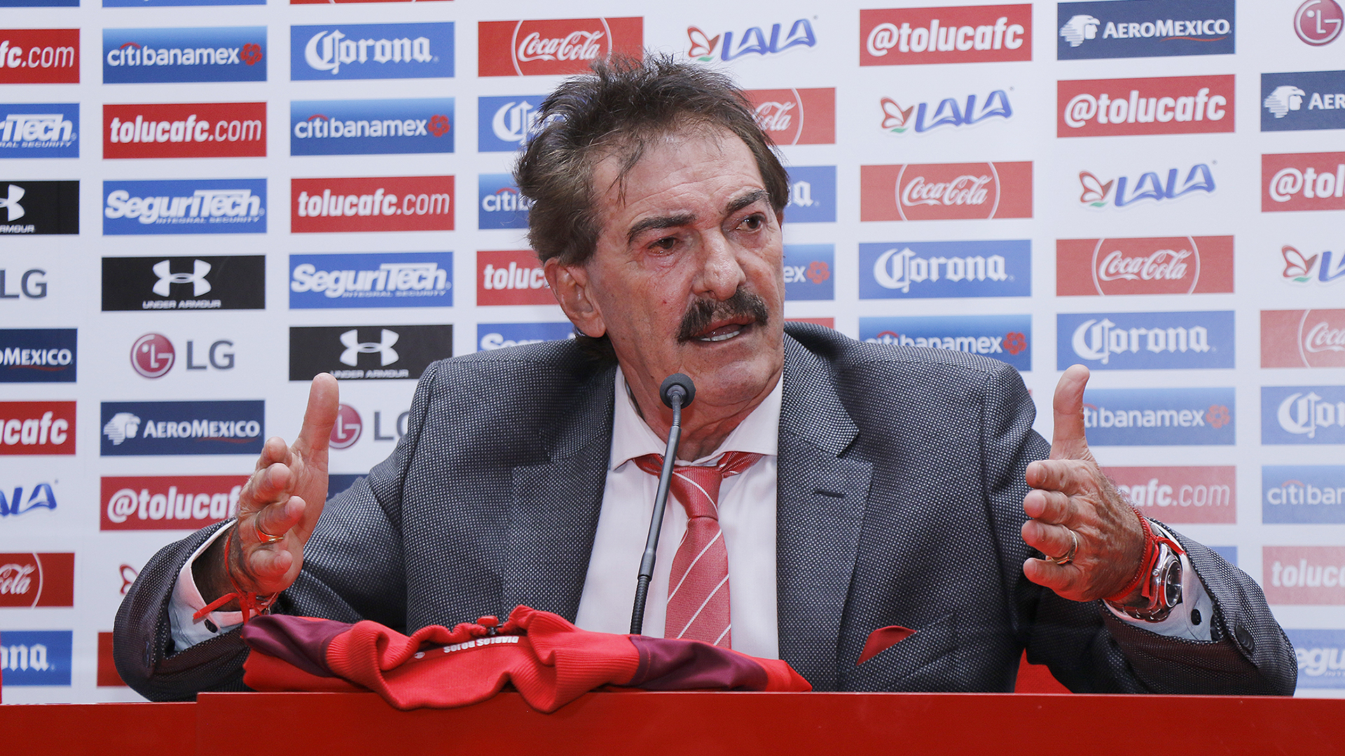 La Volpe técnico de Toluca