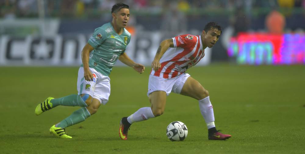 León vs Necaxa: choque de dos revelaciones