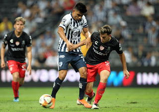 Necaxa empata y se clasifica en Monterrey