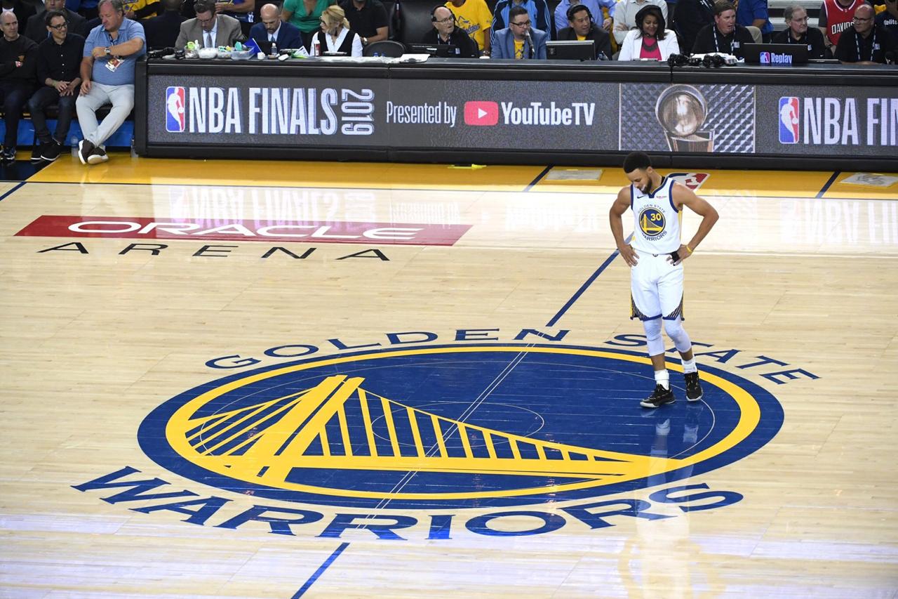 Warrios no puede en casa: Raptors se lleva la ventaja