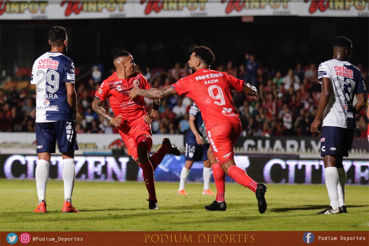 Vibrante empate en el Pirata