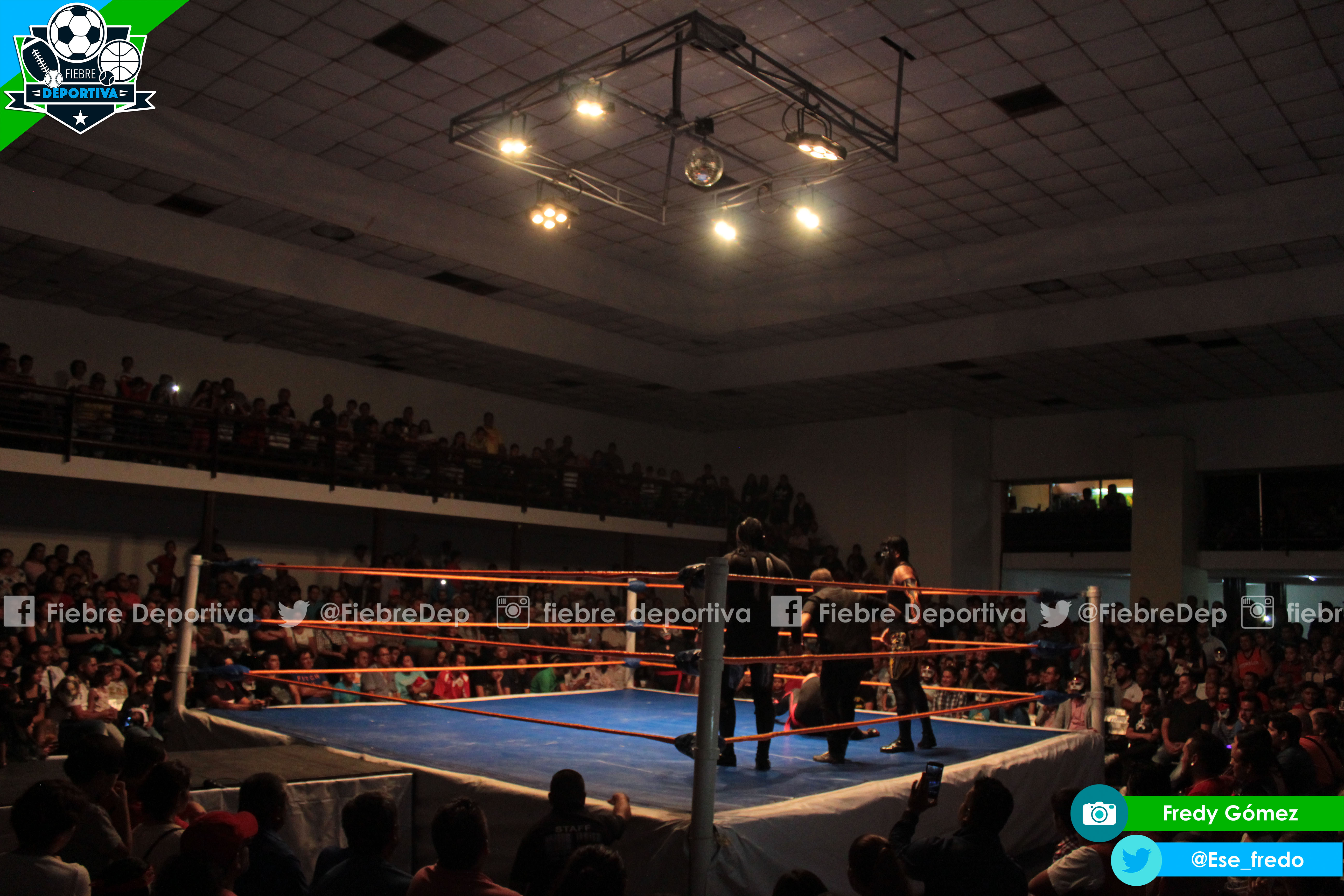 Regresa la lucha libre a la Arena Morelos