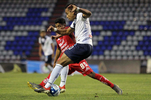 Celaya consigue su primera victoria