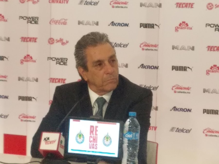Tomás Boy queda fuera de Chivas
