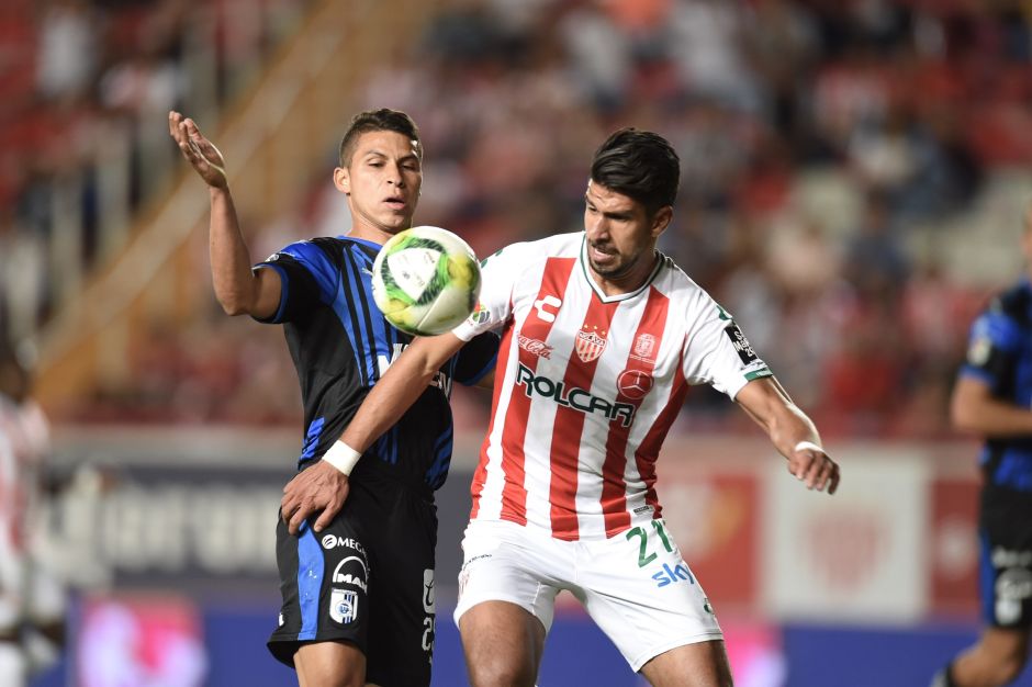Querétaro vs Necaxa, los Gallos buscan cantar en casa