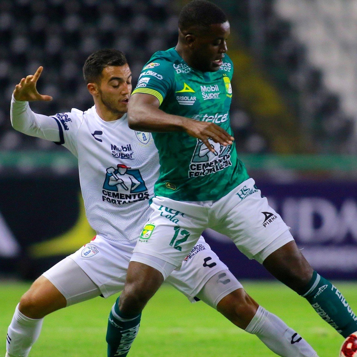 Pachuca vs León: Duelo de Hermanos
