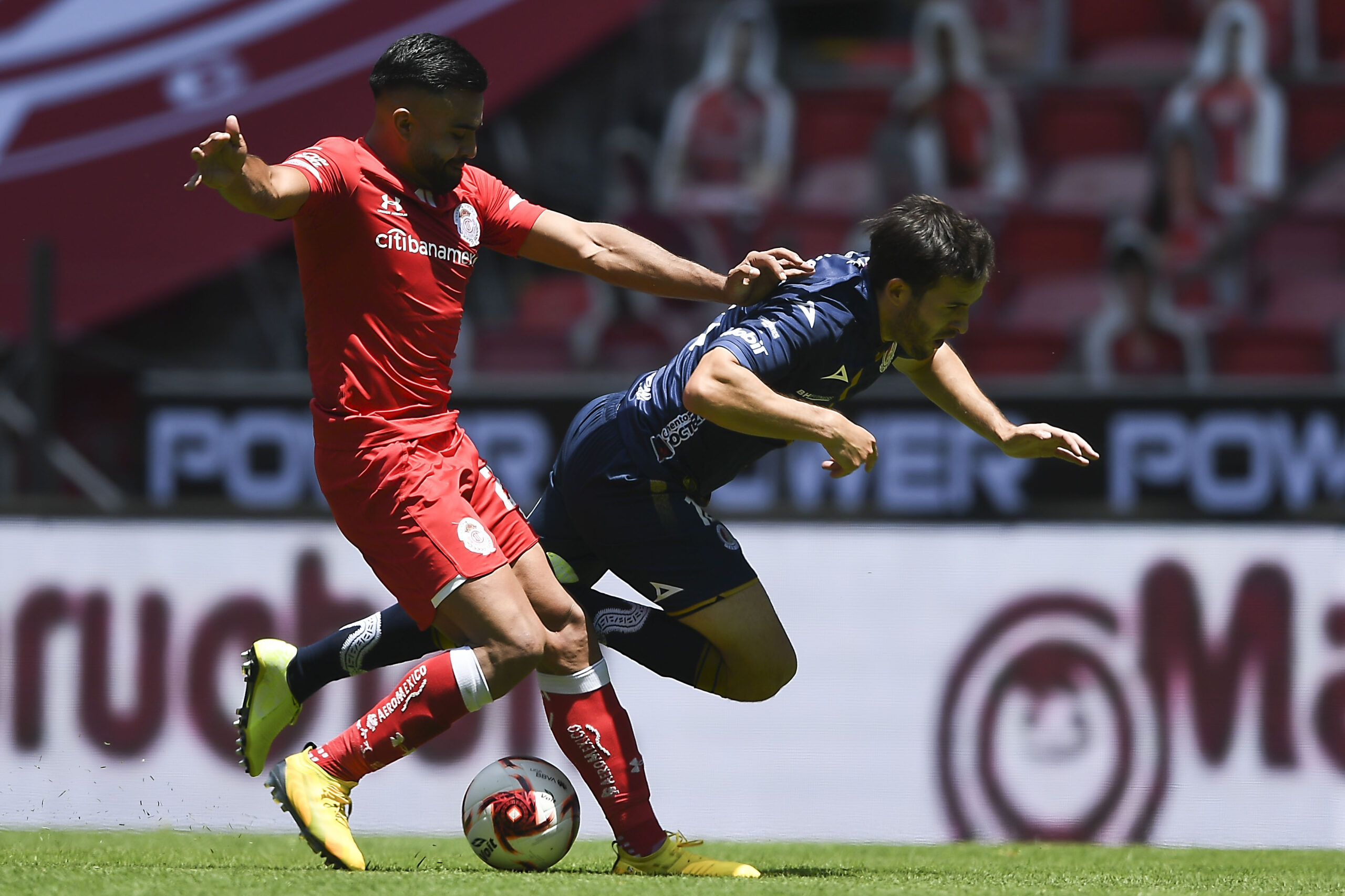 Los Diablos se imponen en el Infierno