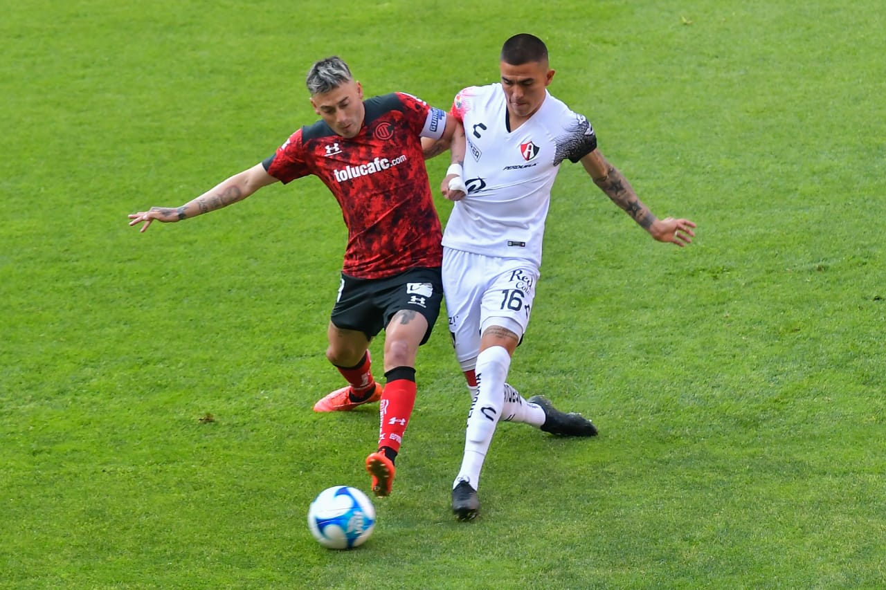 Gris empate