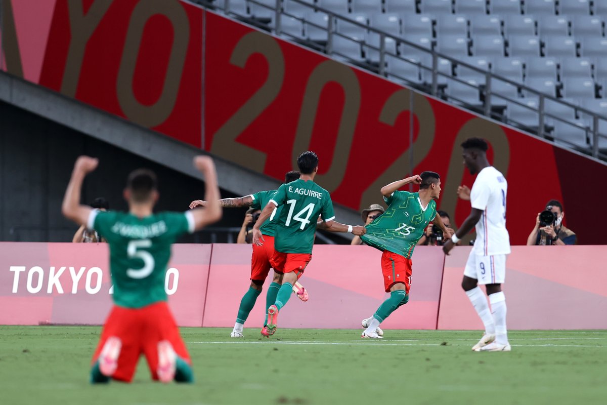 Buscar el oro tras el balón es la misión de todos