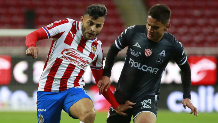 Chivas vs Necaxa: De presentes distintos